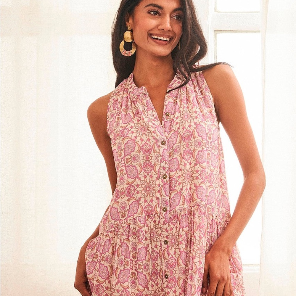Elegant Pink Sleeveless Maxi Dress - Picture 4 of 16